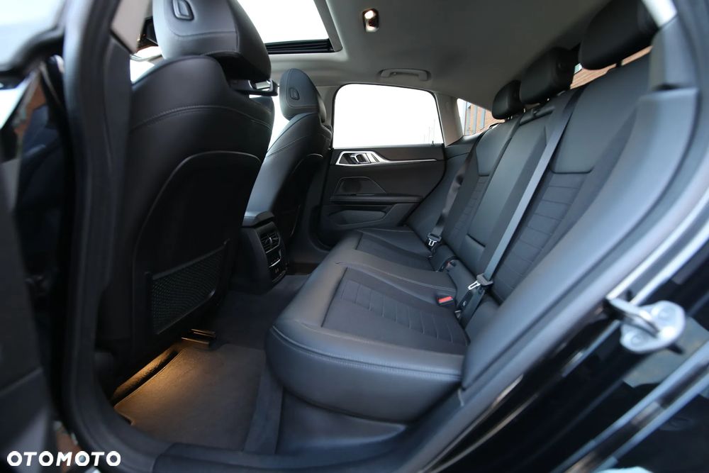 BMW Seria 4 420d xDrive mHEV - 30