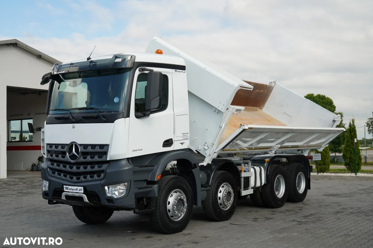 Mercedes-Benz AROCS 3243 / 8x4 / BASCULĂ DUBLU 6,2 M / BASCULĂ HIDRODOXICĂ / EURO 6 / IMPORTAT - 9
