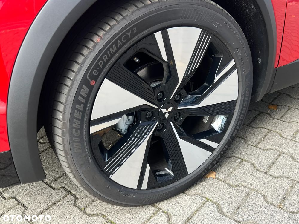 Mitsubishi Grandis - 8