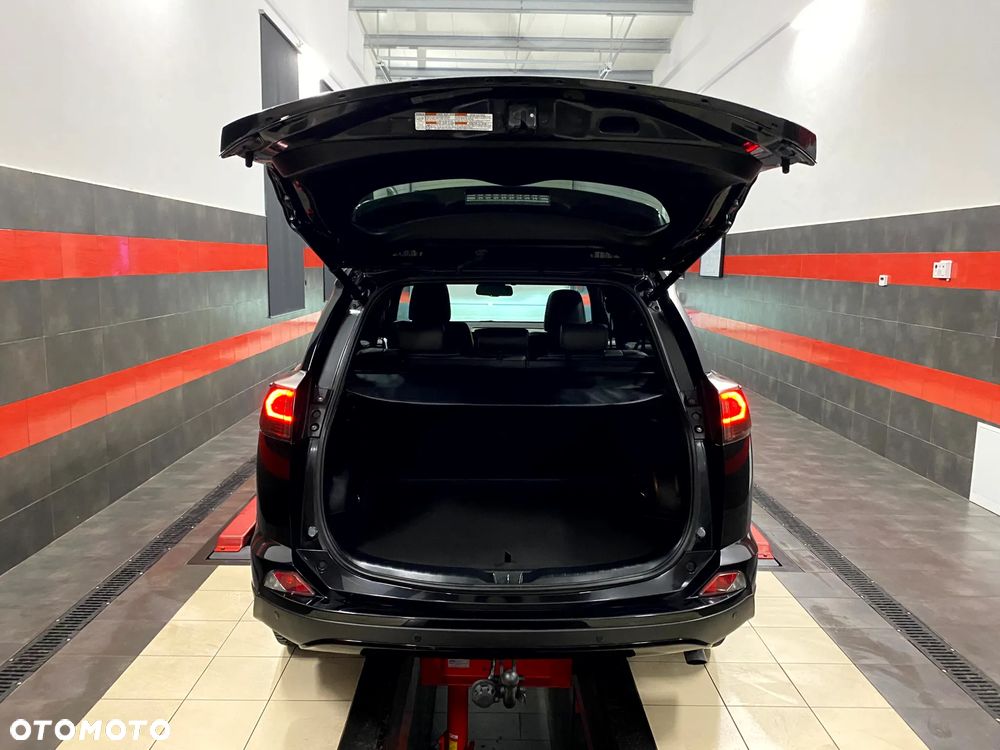 Toyota RAV4 ver-2-0-4x2-sol - 14