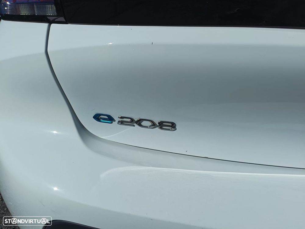 Peugeot e-208 50 kWh Active Pack - 5