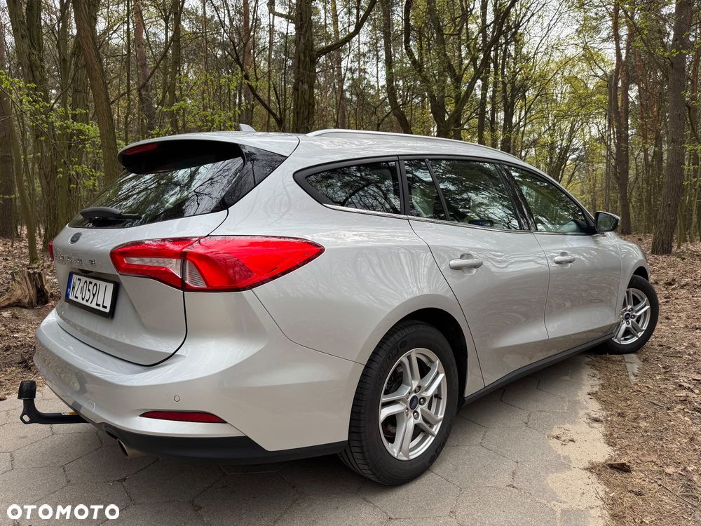 Ford Focus 1.5 EcoBlue Start-Stopp-System COOL&CONNECT - 6