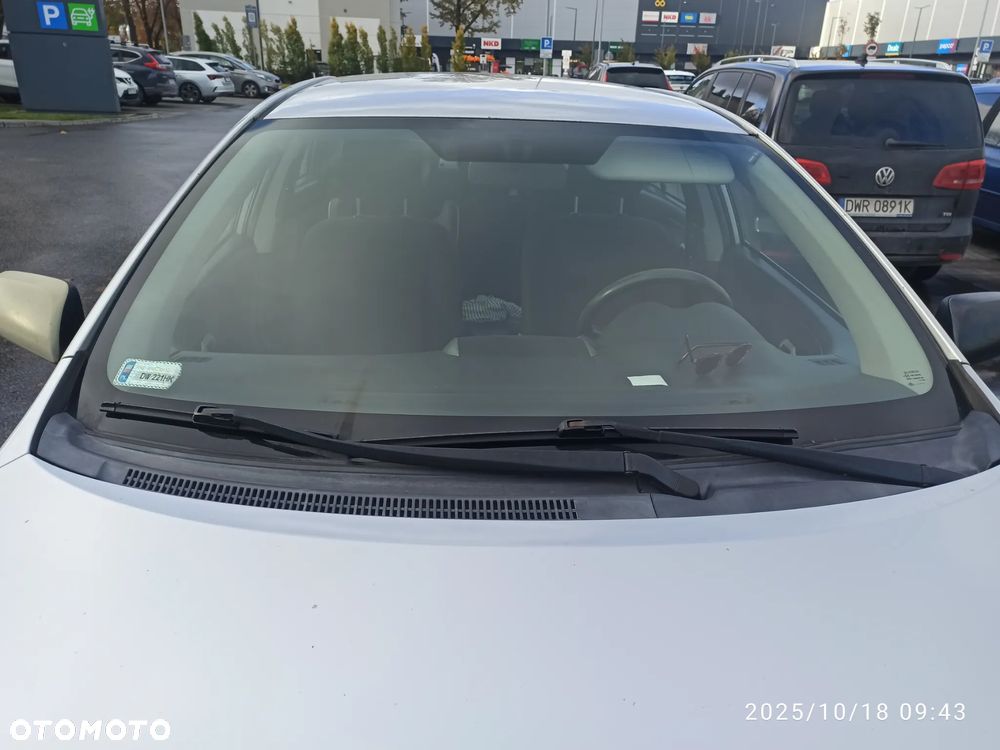 Toyota Corolla 1.4 VVT-i Luna - 2