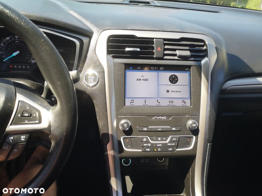 Ford Fusion - 18