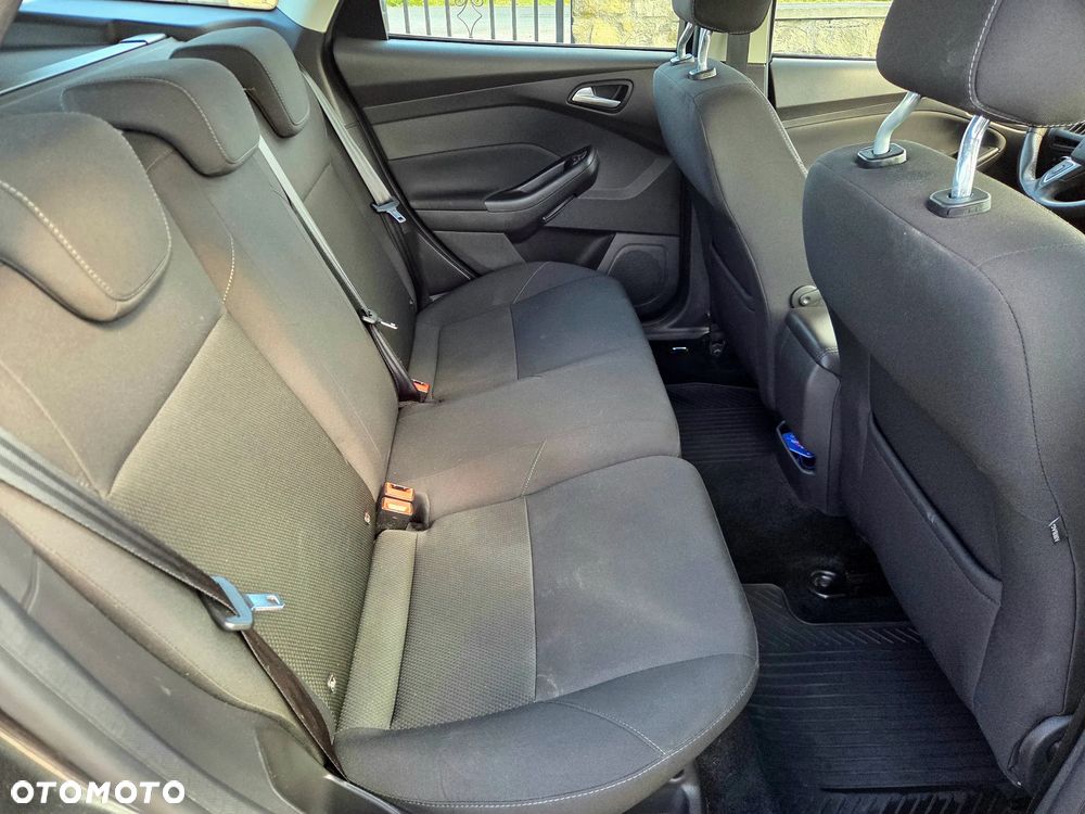 Ford Focus 1.5 TDCi DPF Start-Stopp-System Business - 10