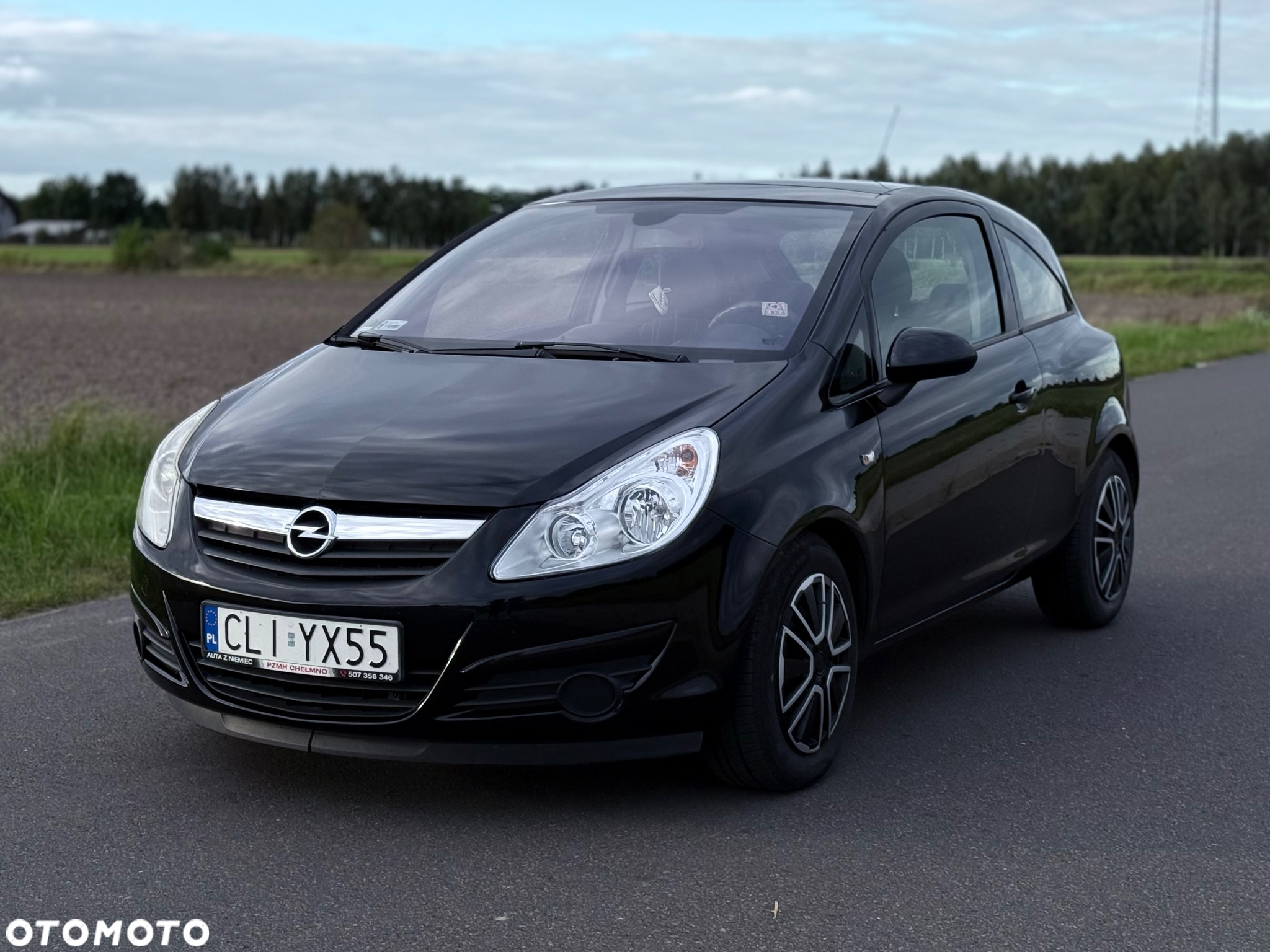 Opel Corsa 1.2 16V Cosmo - 7