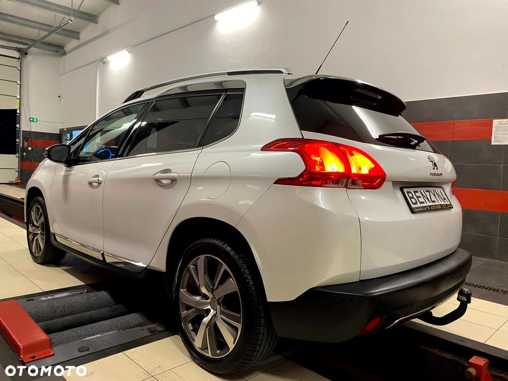 Peugeot 2008 1.6 VTi Allure - 12