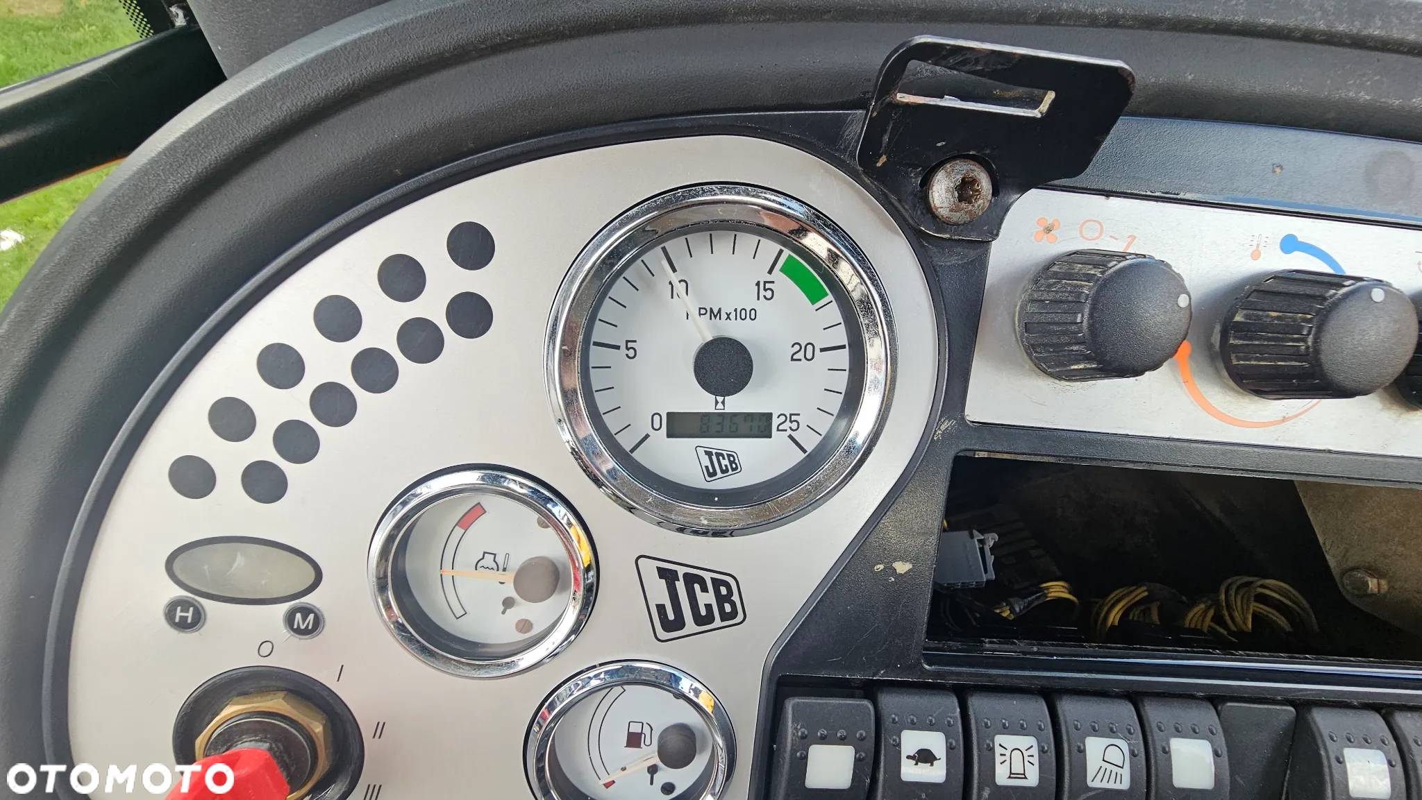 JCB 3 CX - 7