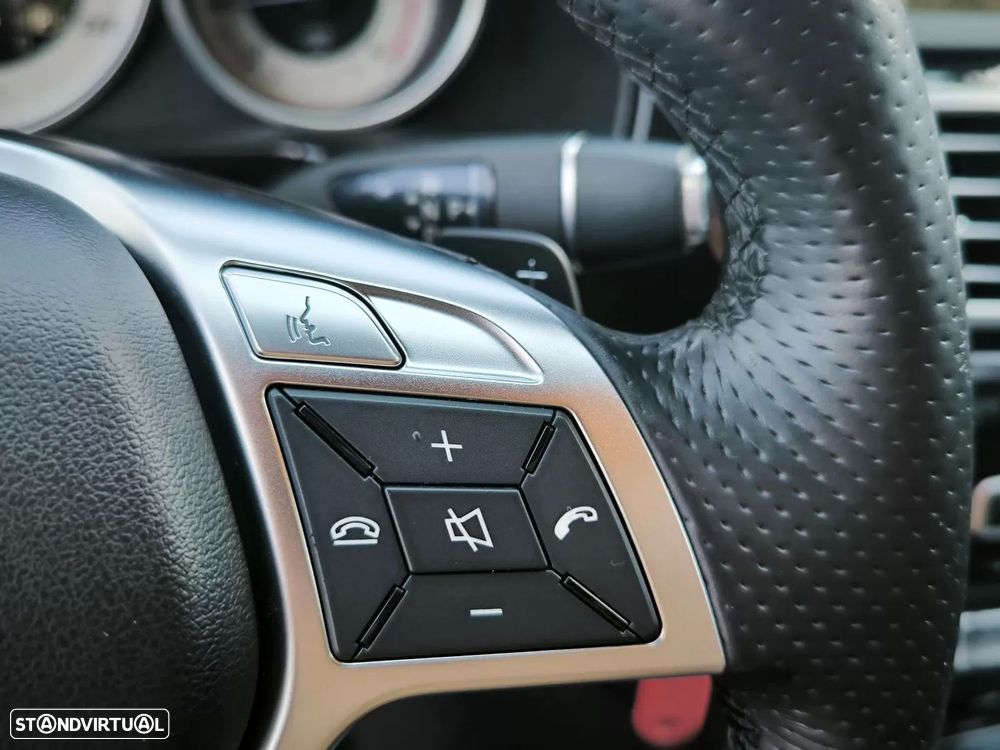 Mercedes-Benz E 250 CDi Avantgarde BE Auto. - 32