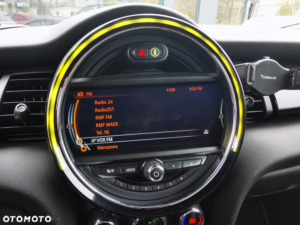 MINI Cooper Standard - 31