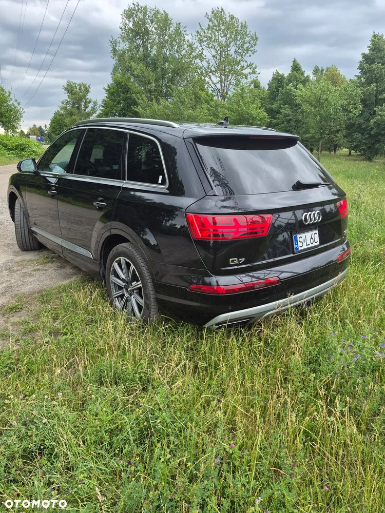 Audi Q7 - 4
