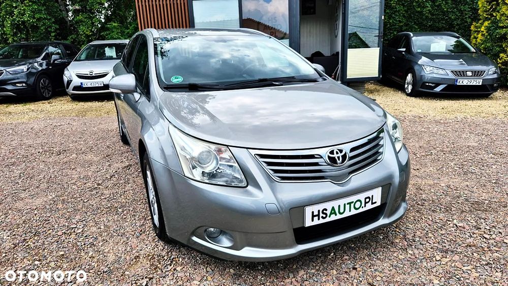 Toyota Avensis 2.0 Sol plus NAVI - 4