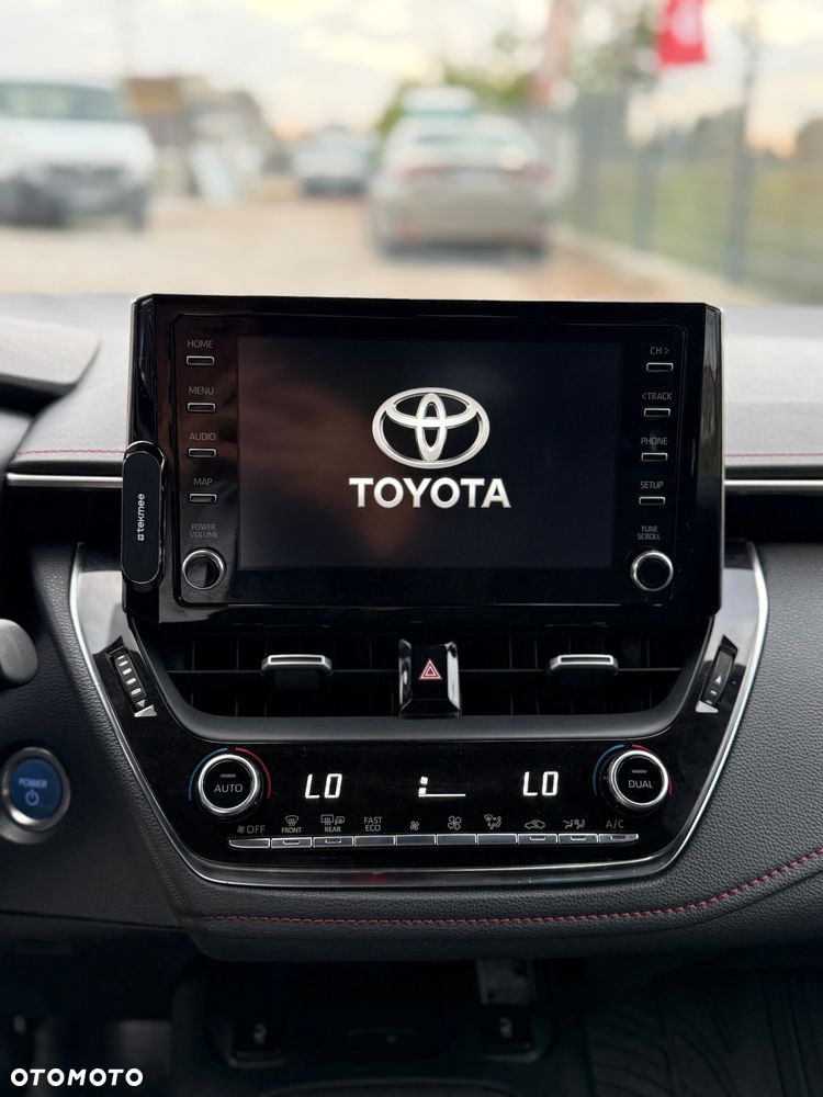 Toyota Corolla 1.8 Business Edition - 19