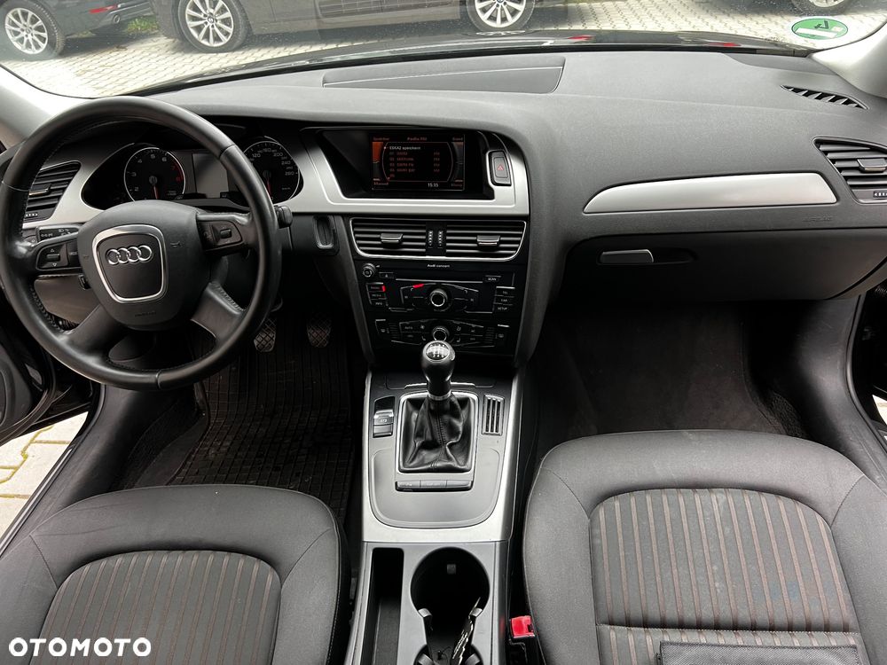 Audi A4 Avant - 23