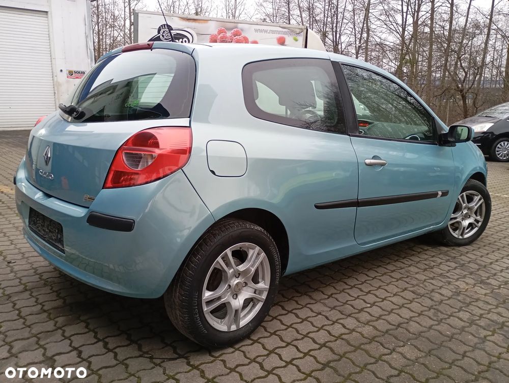Renault Clio 1.2 TCE Alize - 20