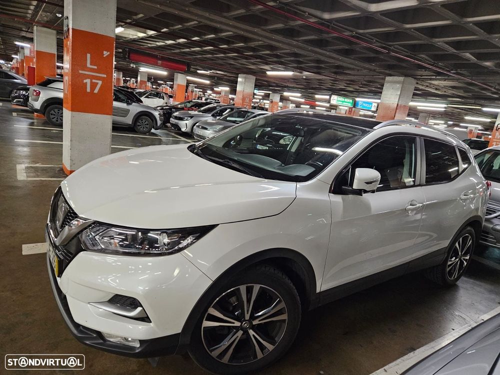 Nissan Qashqai 1.5 dCi N-Connecta - 1