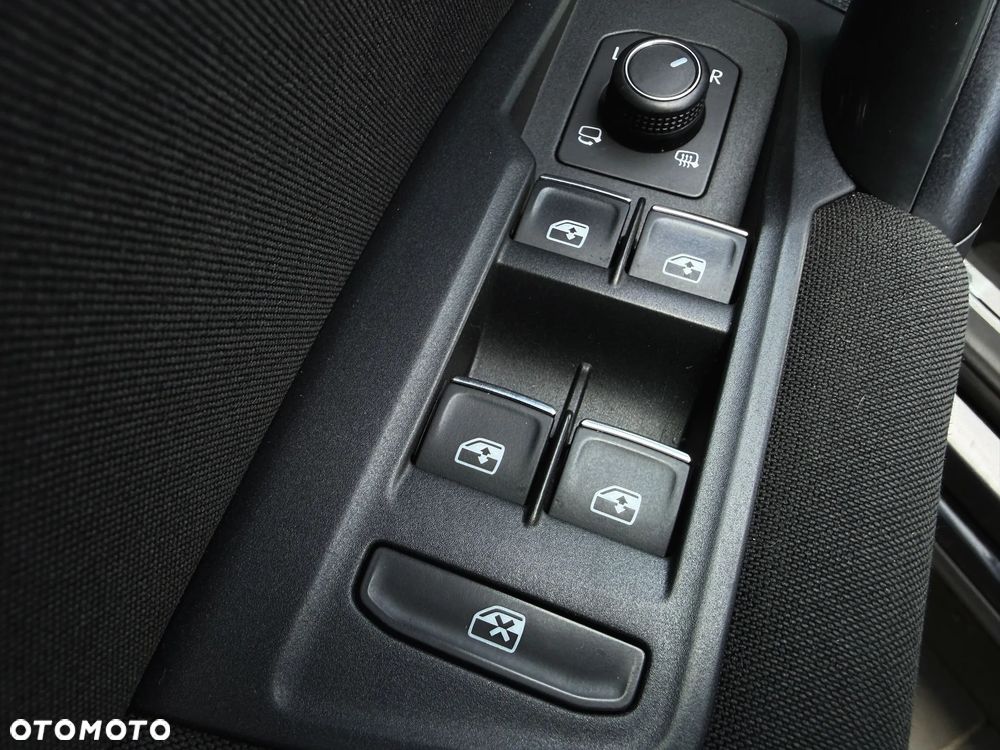 Volkswagen Tiguan 2.0 TDI SCR DSG Move - 24