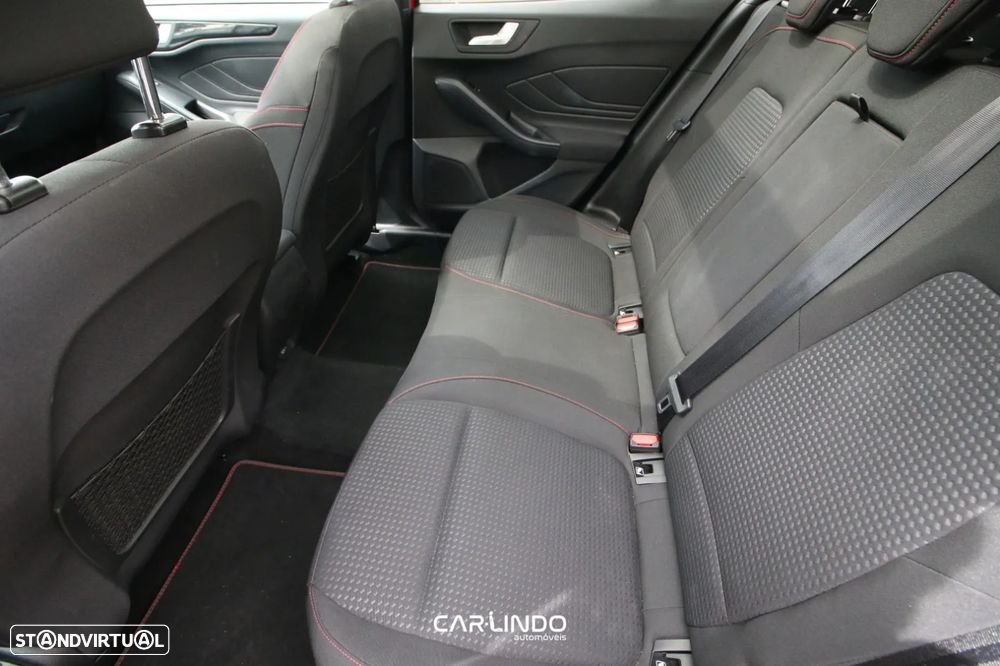 Ford Focus 1.5 TDCi ST-Line - 16