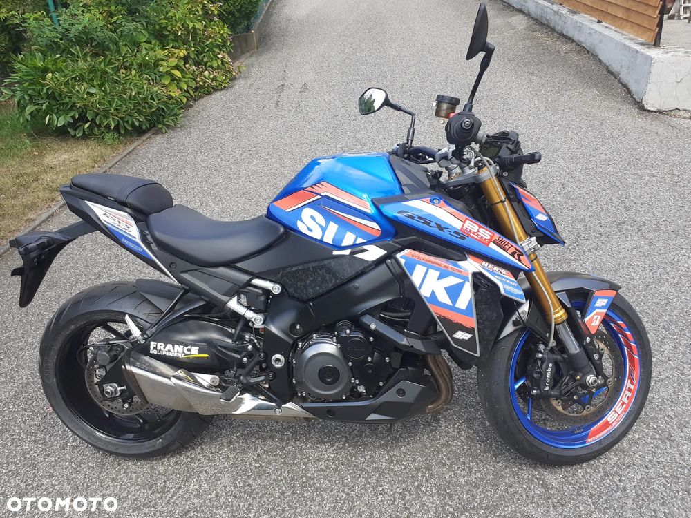 Suzuki GSX 1000 - 23
