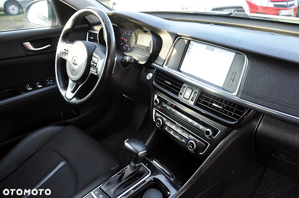 Kia Optima Sportagon 1.7 CRDI DCT Business Supreme - 25