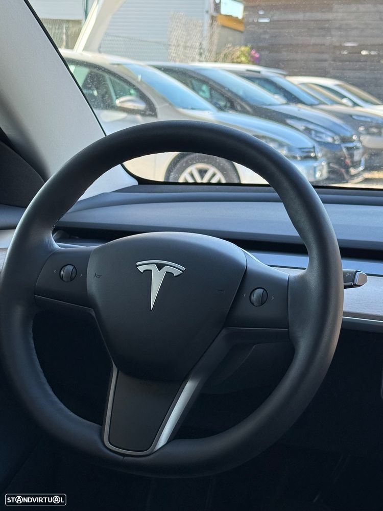 Tesla Model 3 Long Range Tração Traseira - 7