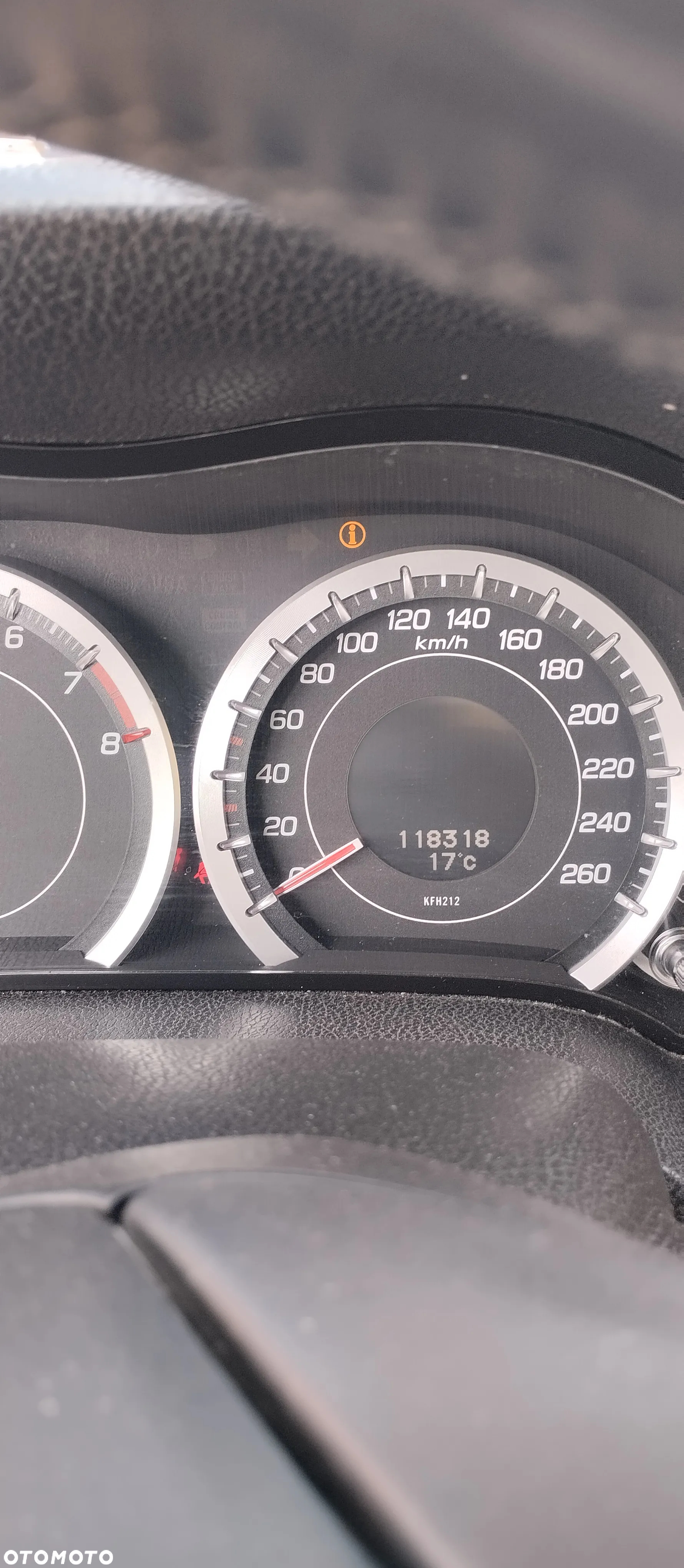 Honda Accord 2.4 Executive - 12