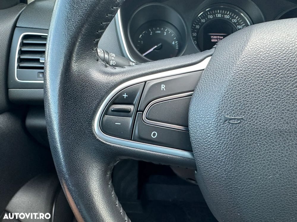 Renault Megane Blue dCi 116 EDC Zen - 15