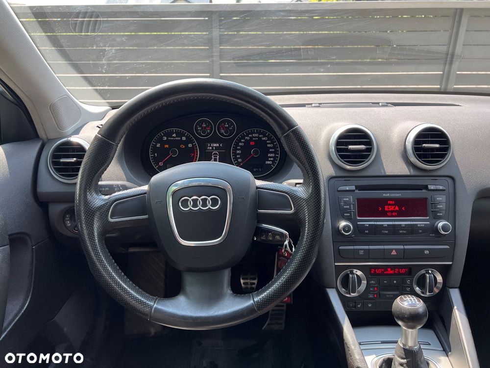 Audi A3 Sportback 1.8 TFSI Ambition - 23