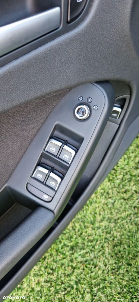 Audi A4 Avant 1.8 TFSI Ambiente - 27