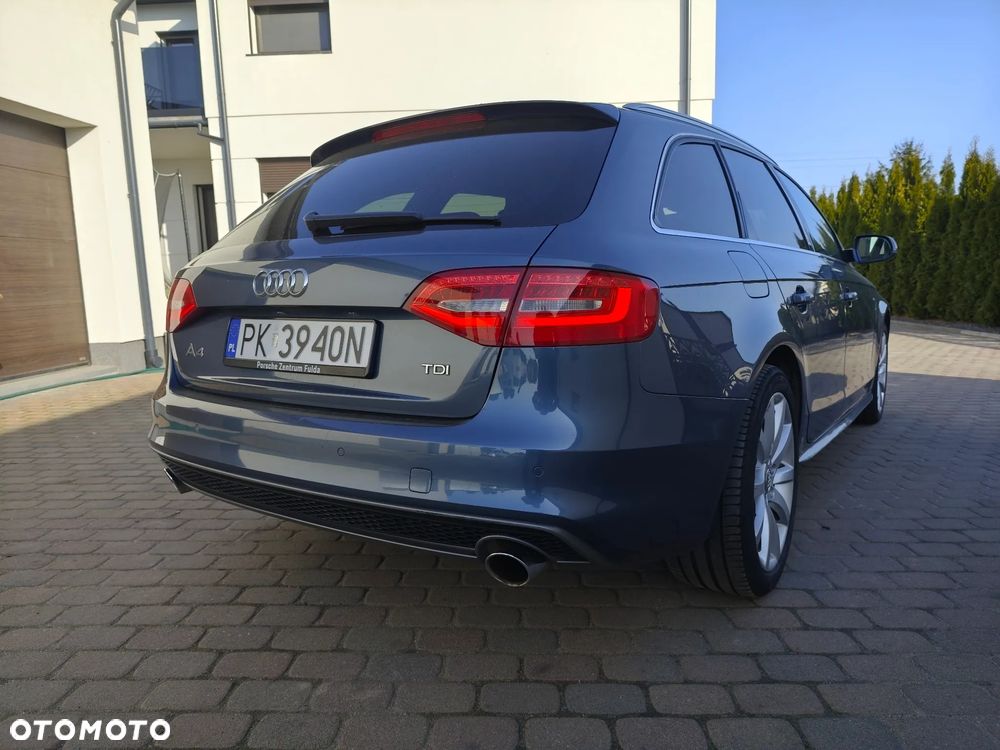 Audi A4 Avant 3.0 TDI - 11