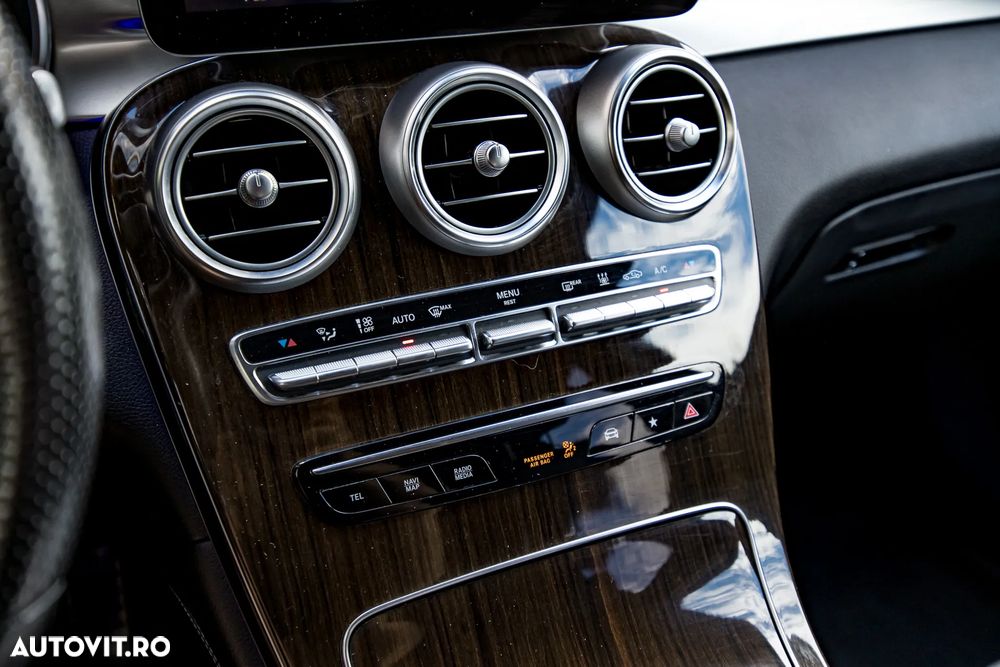 Mercedes-Benz GLC 220 d 4MATIC - 23