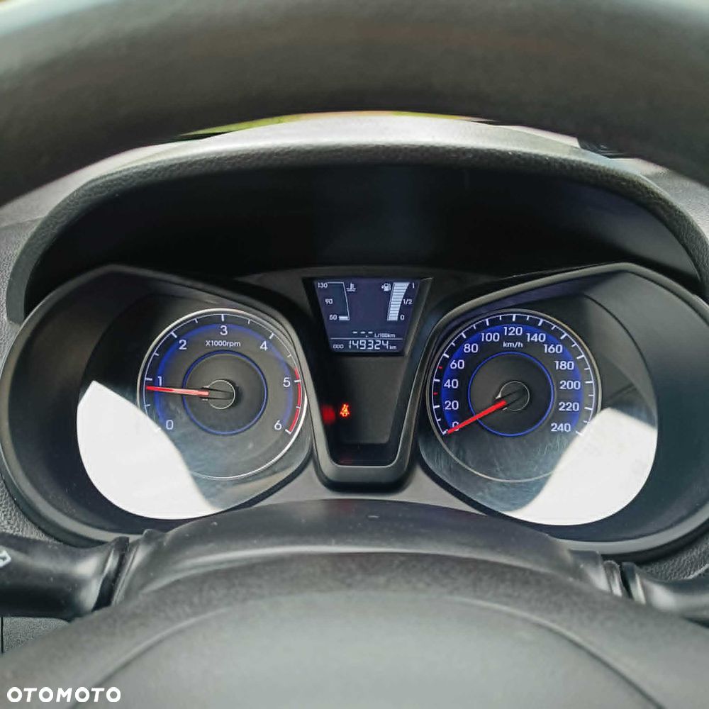 Hyundai ix20 - 8