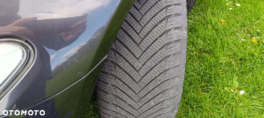 BMW Seria 5 530d xDrive Luxury Line - 7