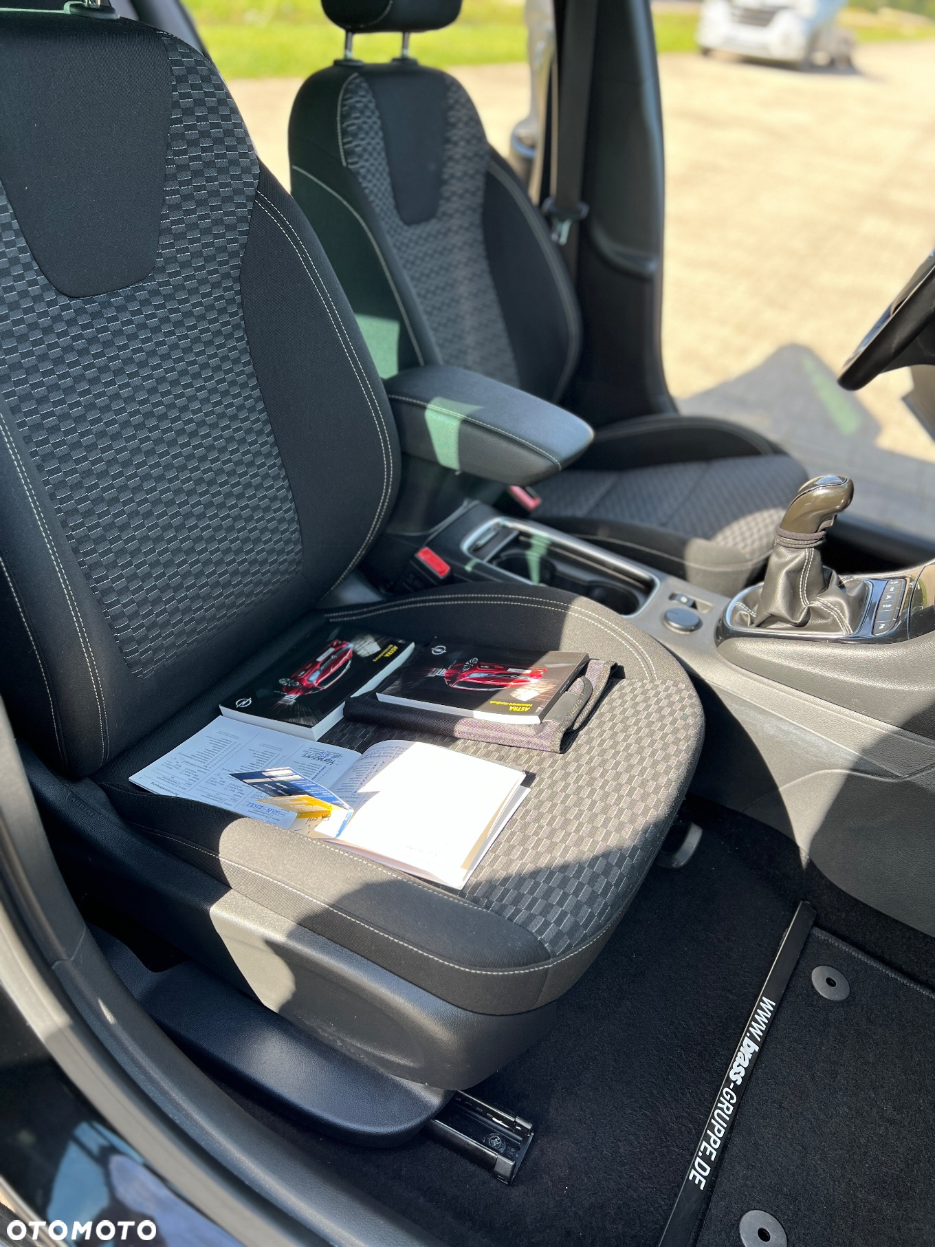 Opel Astra V 1.4 T Elite S&S - 26