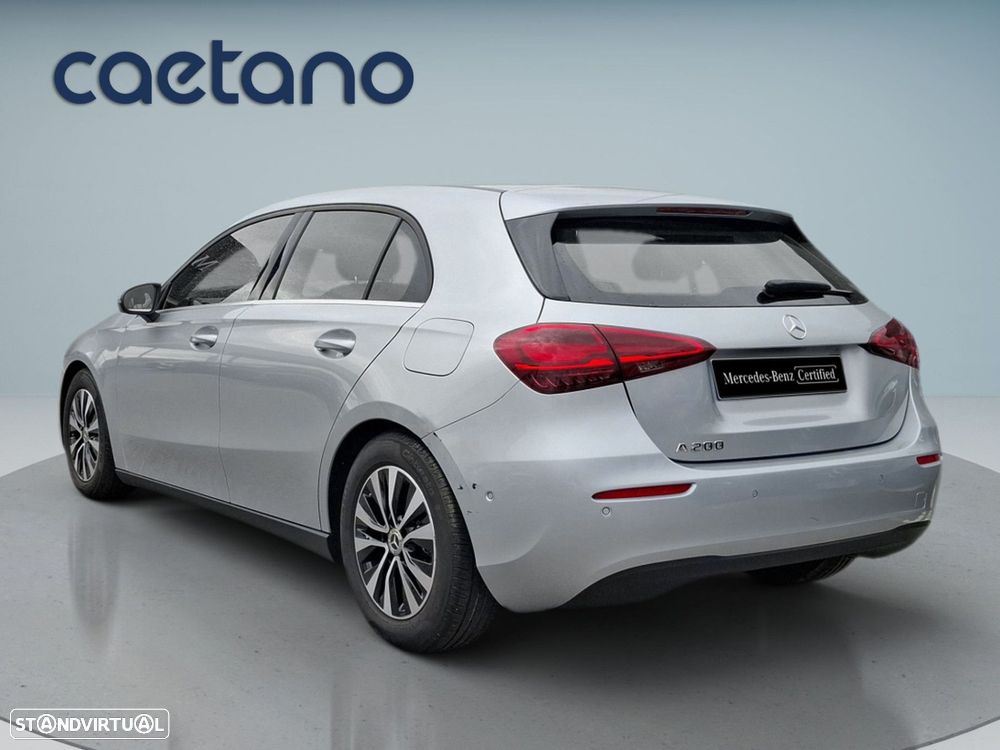 Mercedes-Benz A 200 - 6