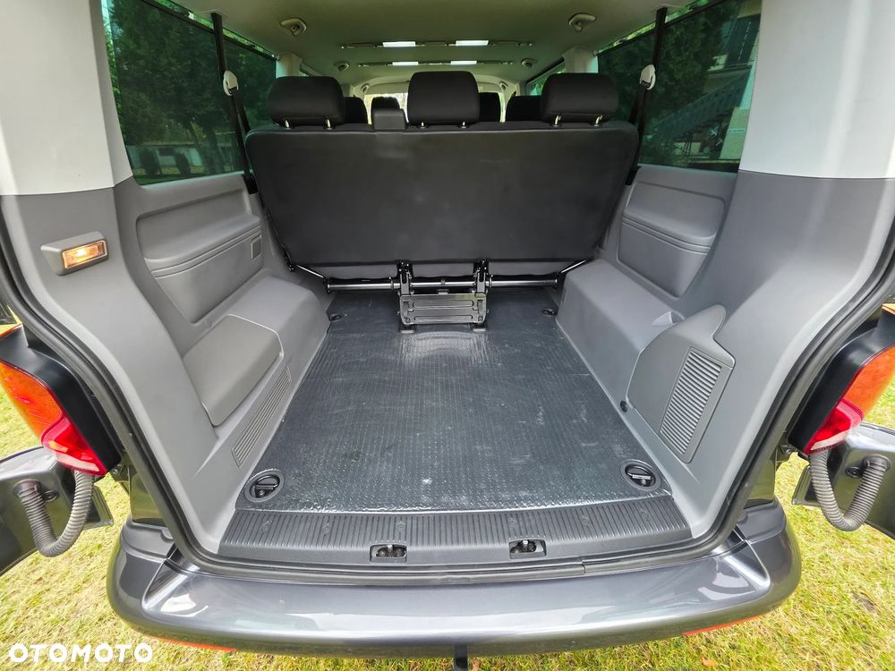 Volkswagen Caravelle 6.1 2.0 TDI L2 Comfortline DSG - 22