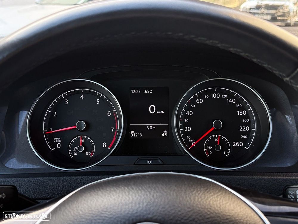 VW Golf 1.0 TSI Confortline - 7