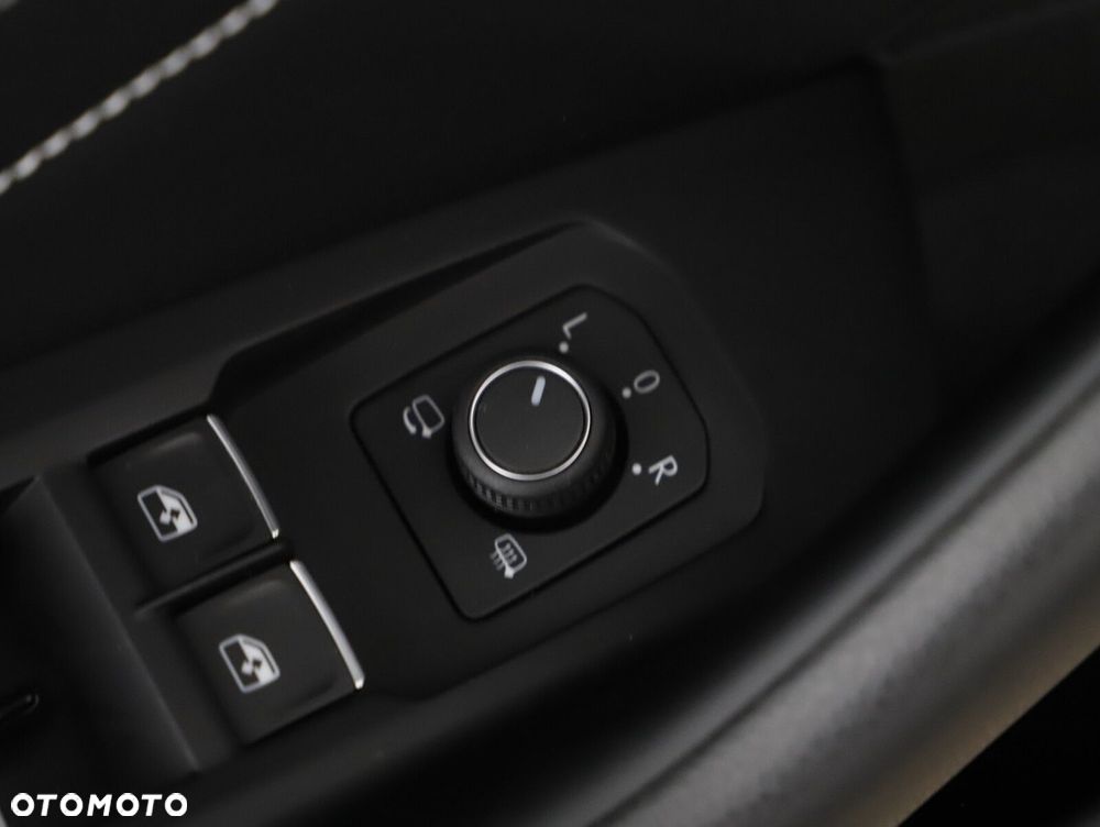 Volkswagen Passat Alltrack - 32