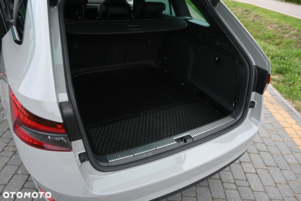 Skoda Superb 2.0 TDI SCR 4x4 Sportline DSG - 24