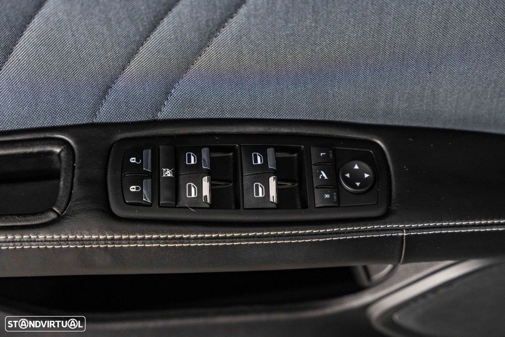 Maserati Ghibli 3.0 V6 GranLusso - 26