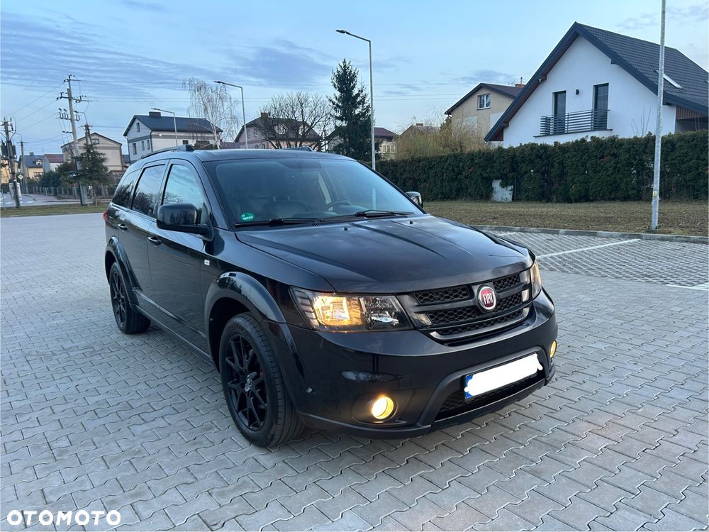 Fiat Freemont 2.0 Multijet Black Code AWD - 4