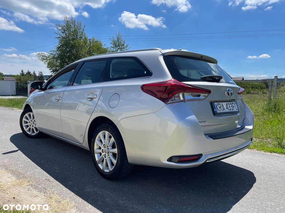 Toyota Auris 1.8 VVT-i Automatik Edition - 3