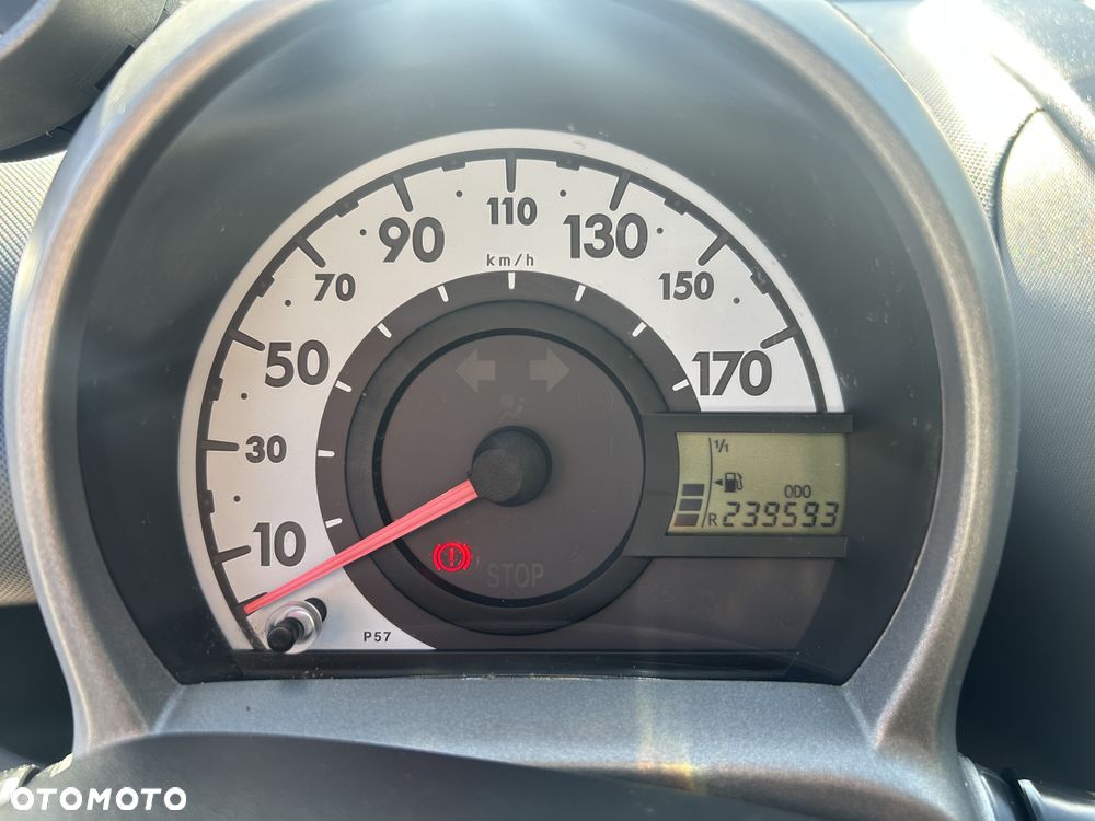 Toyota Aygo - 11