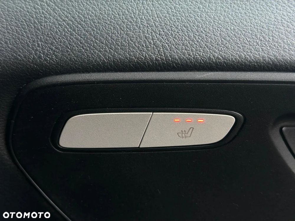 Mercedes-Benz Vito - 20
