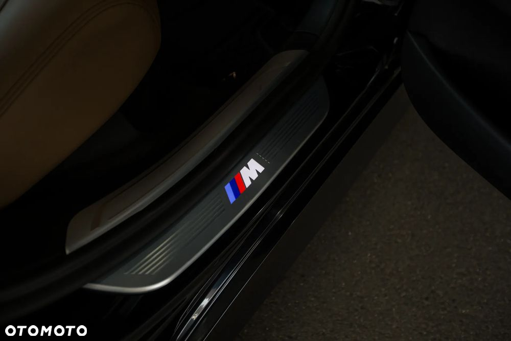 BMW Seria 7 745e sport - 16
