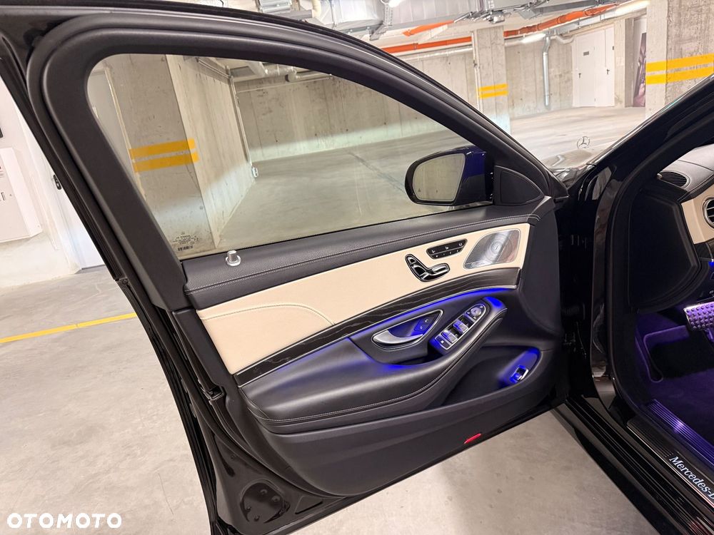 Mercedes-Benz Klasa S 560 4-Matic L 9G-TRONIC - 11