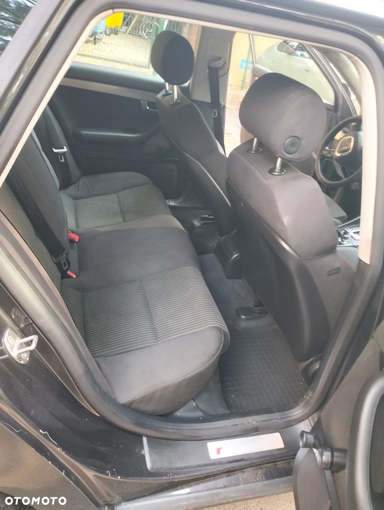 Audi A4 Avant - 17