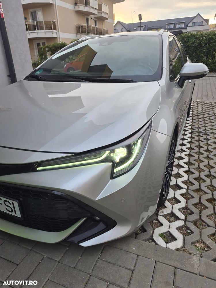 Toyota Corolla - 2
