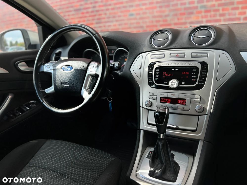 Ford Mondeo - 7