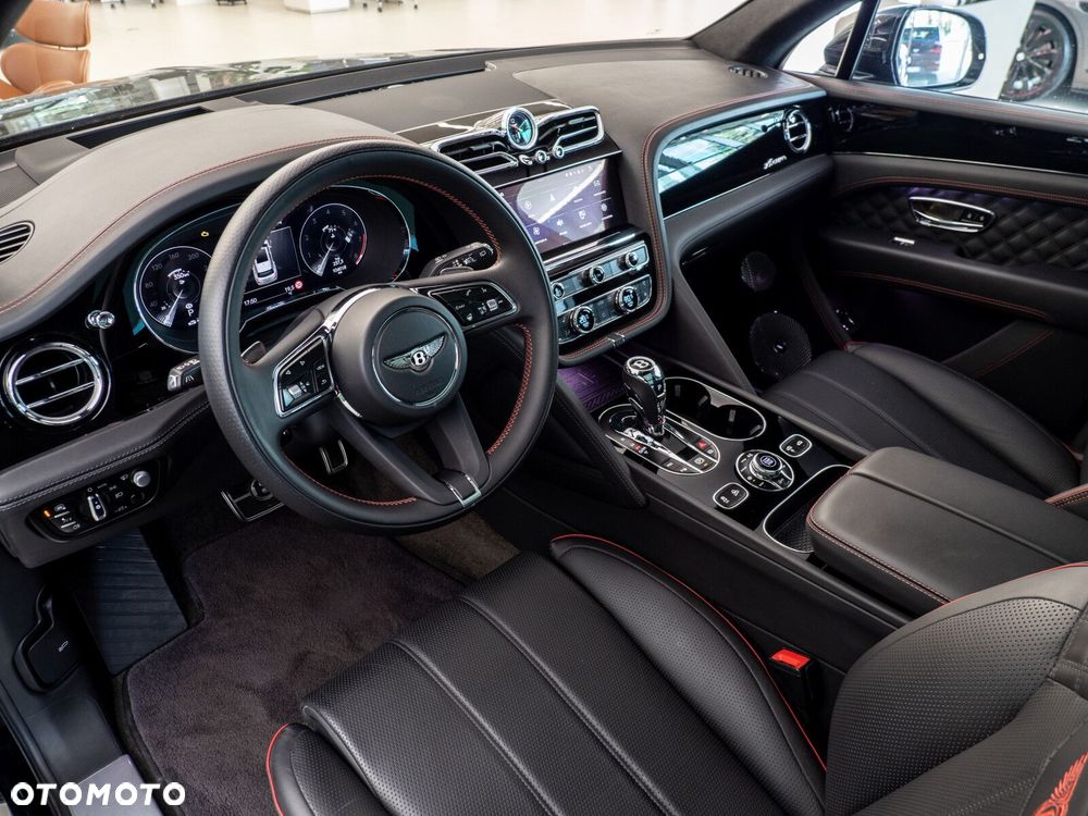 Bentley Bentayga - 21